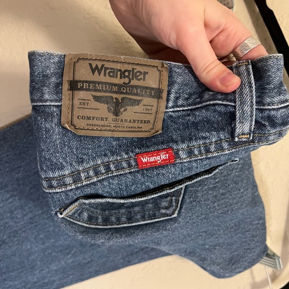 Wrangler Bootcut Jeans 31x32 - Picture 4 of 6